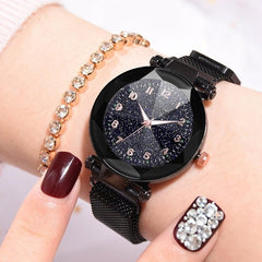 Watches Women Fashion Luxury Stainless Steel Magnetic Buckle Strap Refractive surface Luminous Dial Ladies Quartz Watch